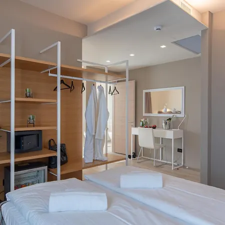 Hotell Ile Peschiera del Garda