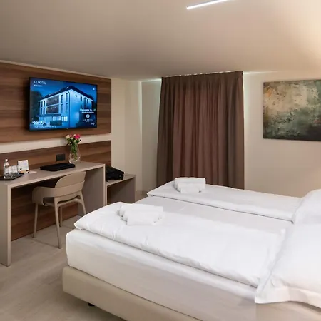 Hotell Ile 3*